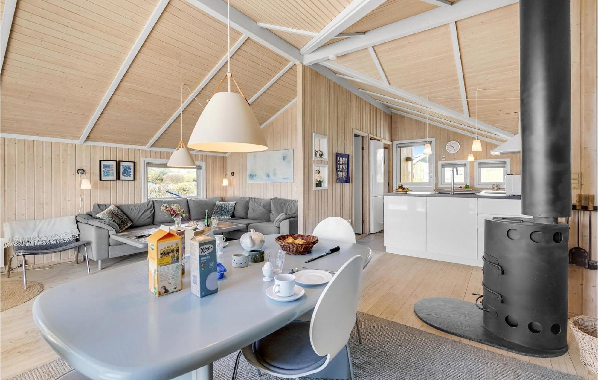 Gorgeous Home In Slagelse With Kitchen Drøsselbjerg Exterior foto