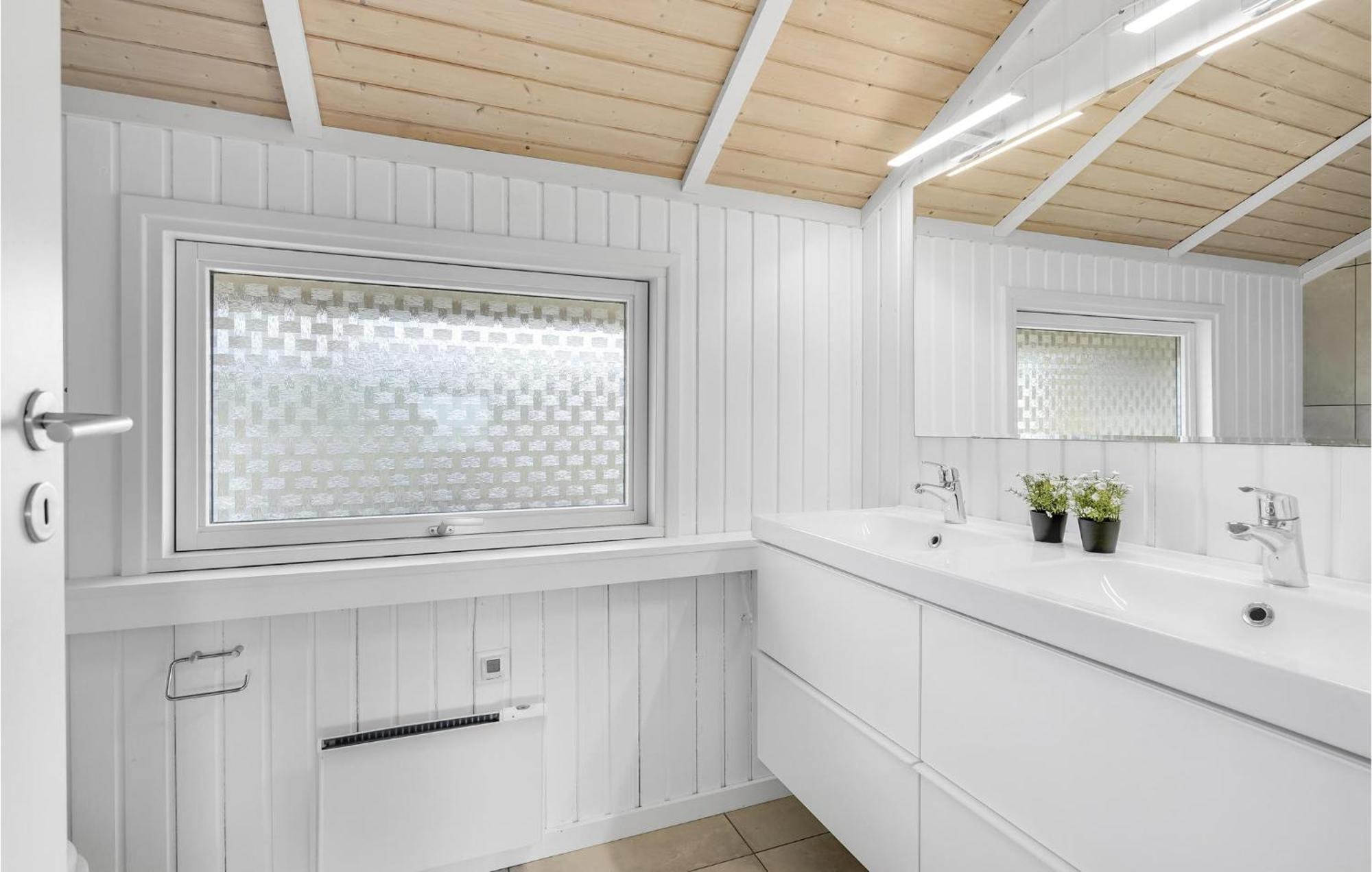 Gorgeous Home In Slagelse With Kitchen Drøsselbjerg Exterior foto